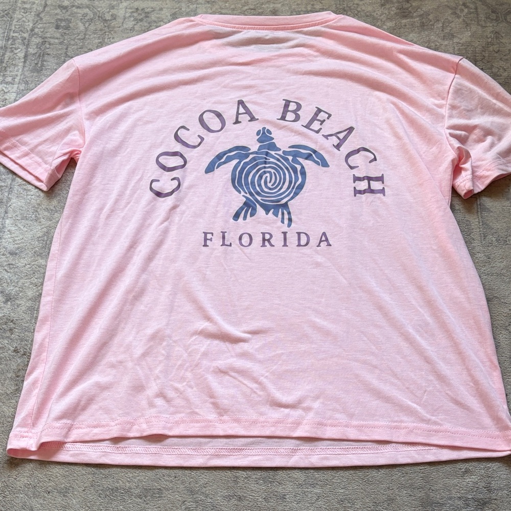 SHEIN Pink Short Sleeve Tee with Blue Graphic
